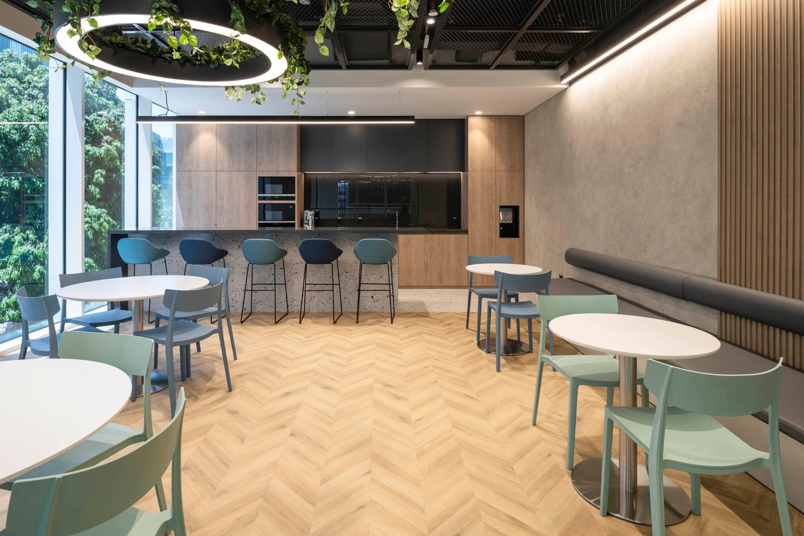 Sweid&Sweid-Office-089